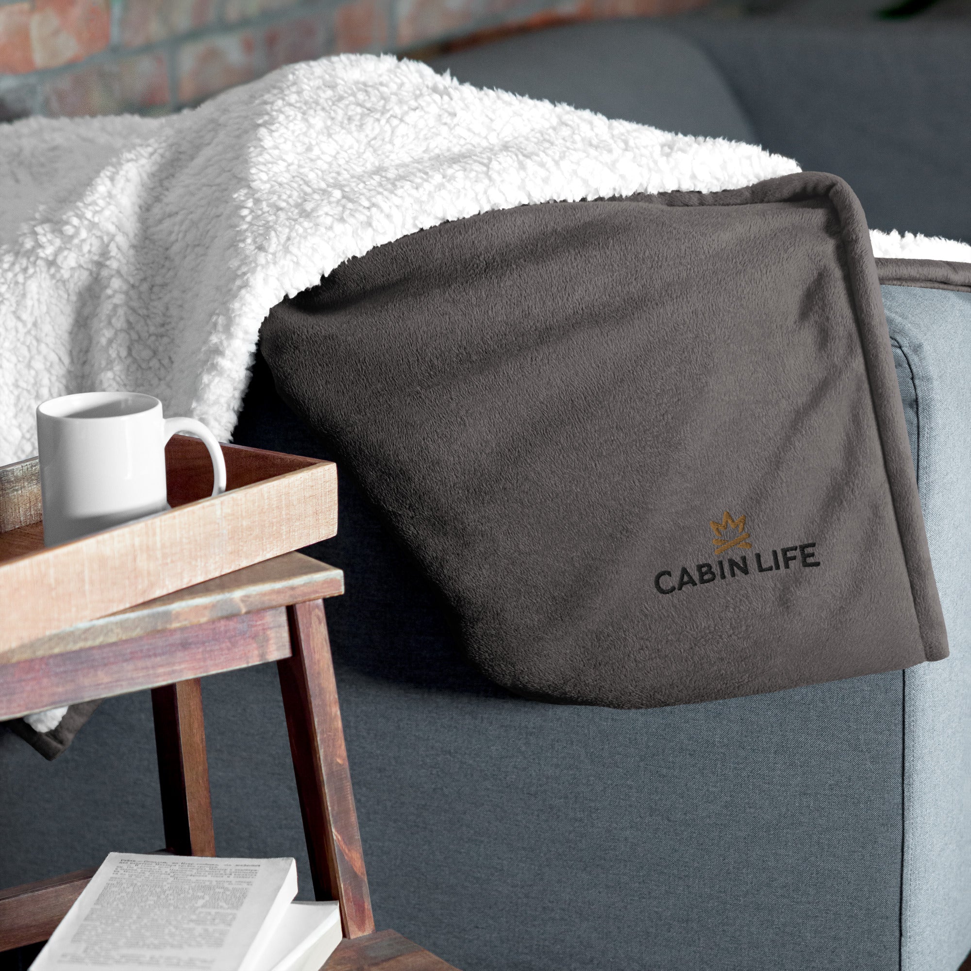 Premium Cabin Sherpa Blanket